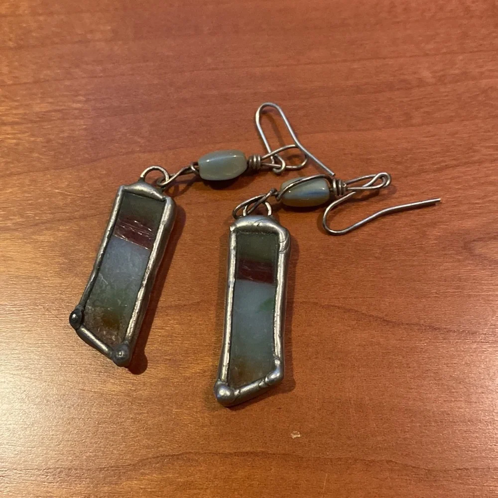 Bundle of 13 pairs of silver tone earrings